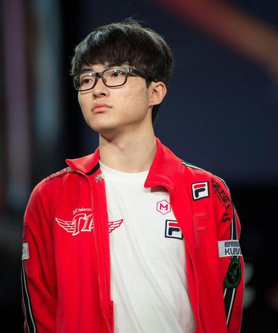 AYX-德罗巴遭遇二十连败，SKT教练面临压力！的简单介绍